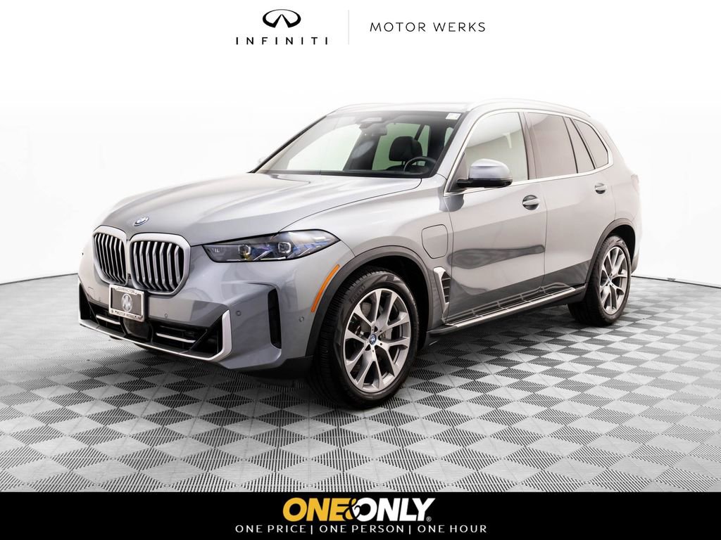 Used 2025 BMW X5 xDrive50e w/ Executive Package image 1