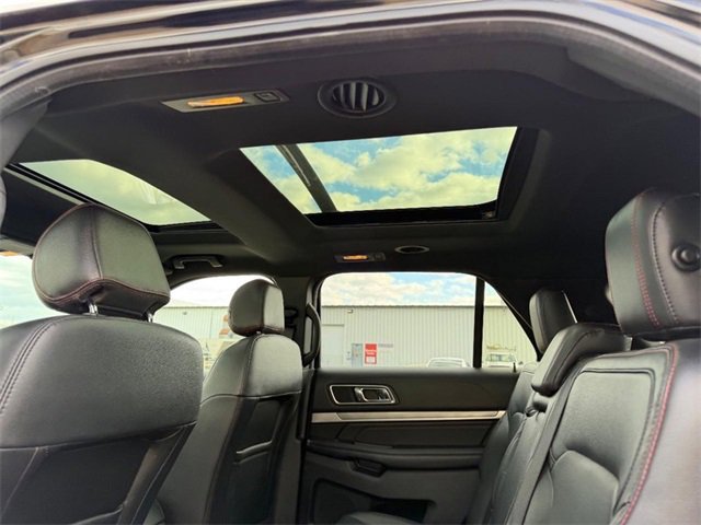 Used 2017 Ford Explorer Sport image 10