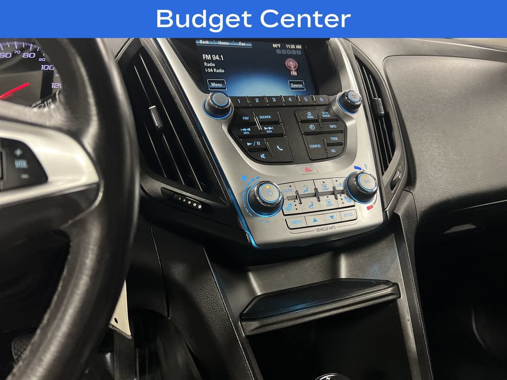 Used 2017 Chevrolet Equinox Premier w/ Enhanced Convenience Package FWD image 21