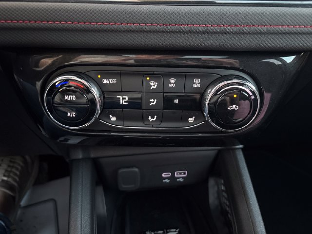 Used 2024 Chevrolet TrailBlazer RS w/ Convenience Package AWD/4WD image 18