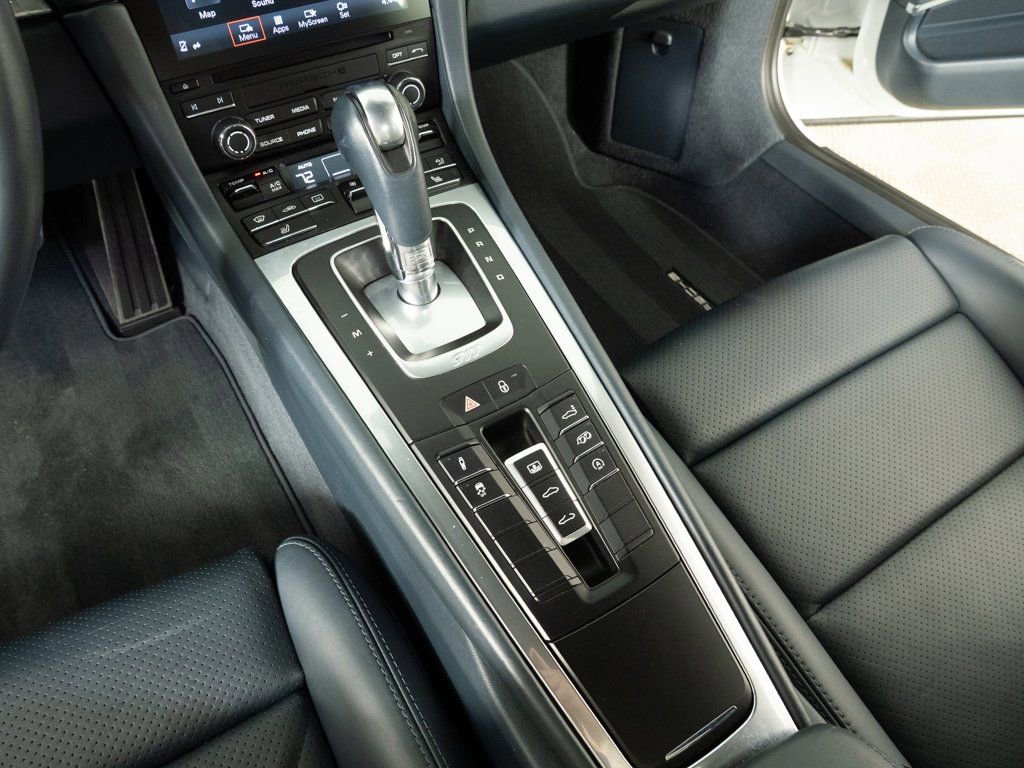 Used 2017 Porsche 911 Carrera 4S image 18