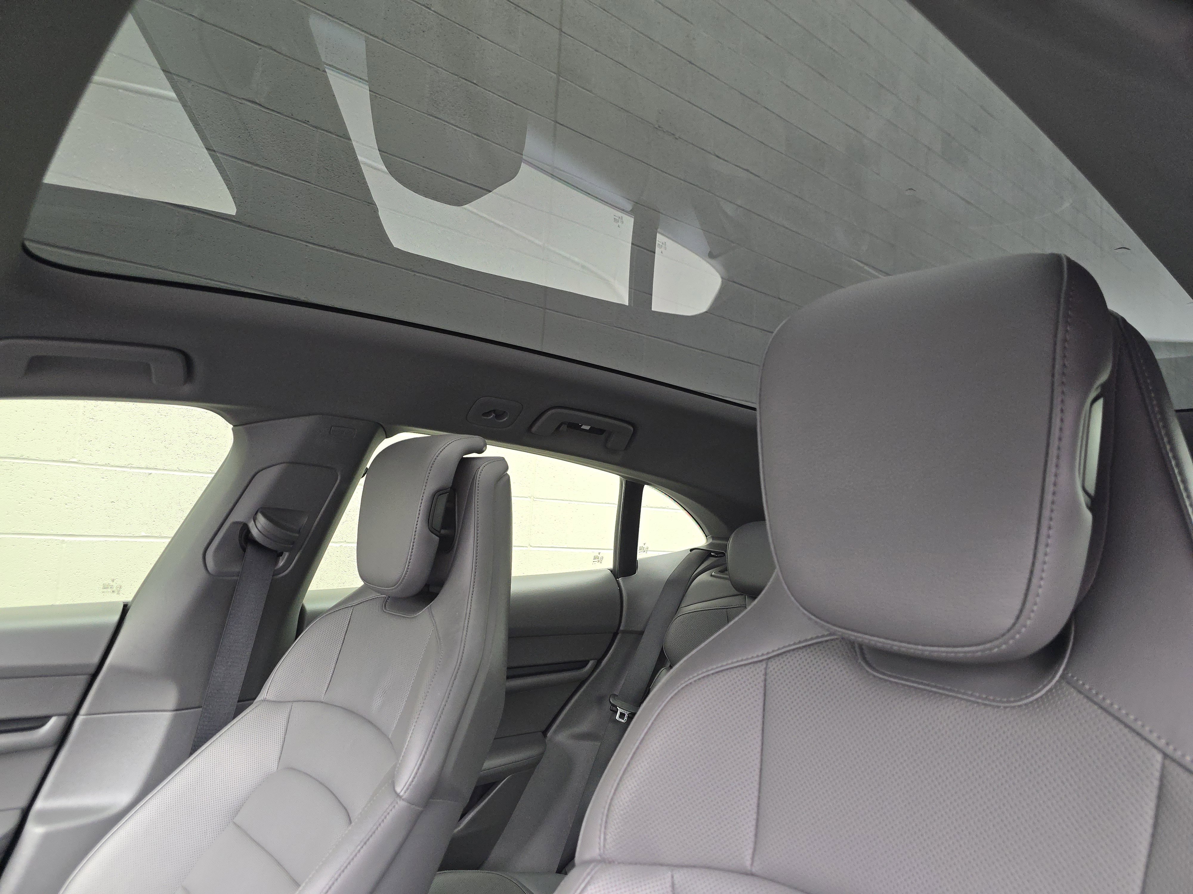 Certified 2021 Porsche Taycan 4 Cross Turismo image 13