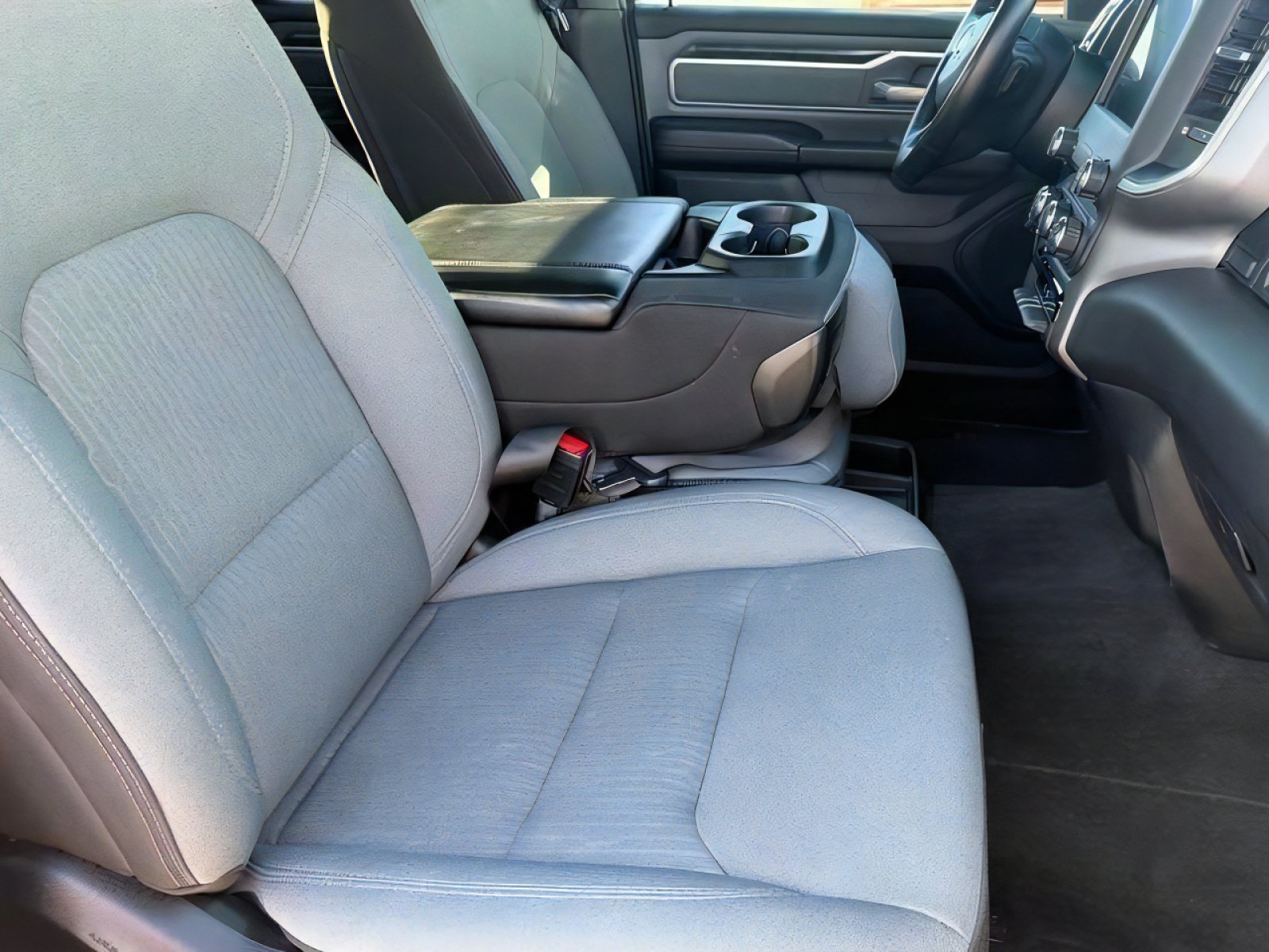 Used 2022 RAM 1500 Big Horn RWD image 10