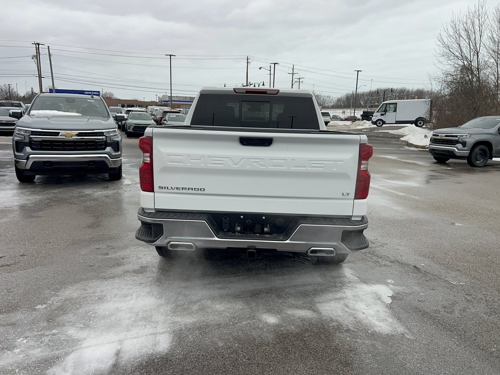 New 2026 Chevrolet Silverado 1500 LT w/ Z71 Off-Road Package AWD/4WD image 8