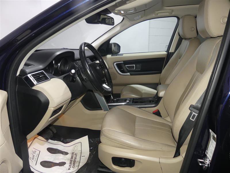 Used 2019 Land Rover Discovery Sport HSE image 22