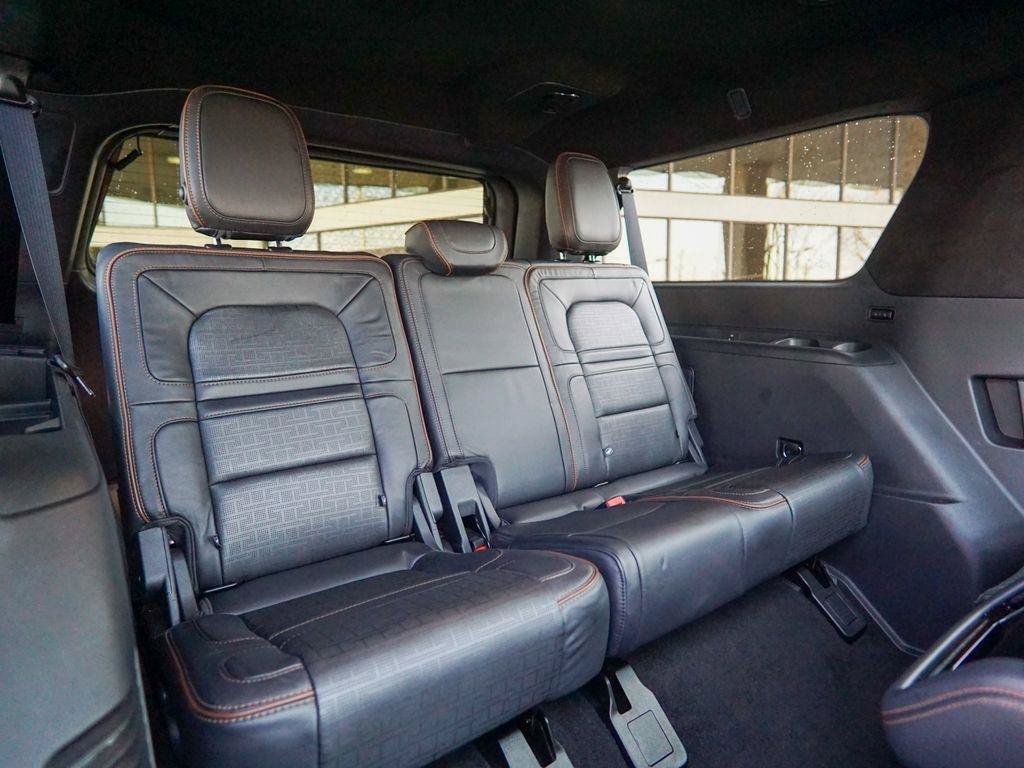 Used 2023 Lincoln Navigator L Black Label AWD/4WD image 40