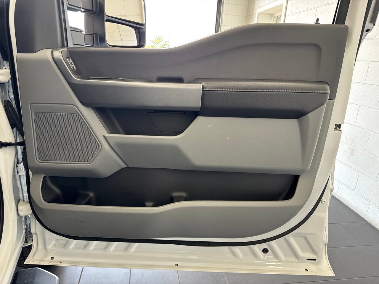 Used 2024 Ford F350 XLT AWD/4WD image 40