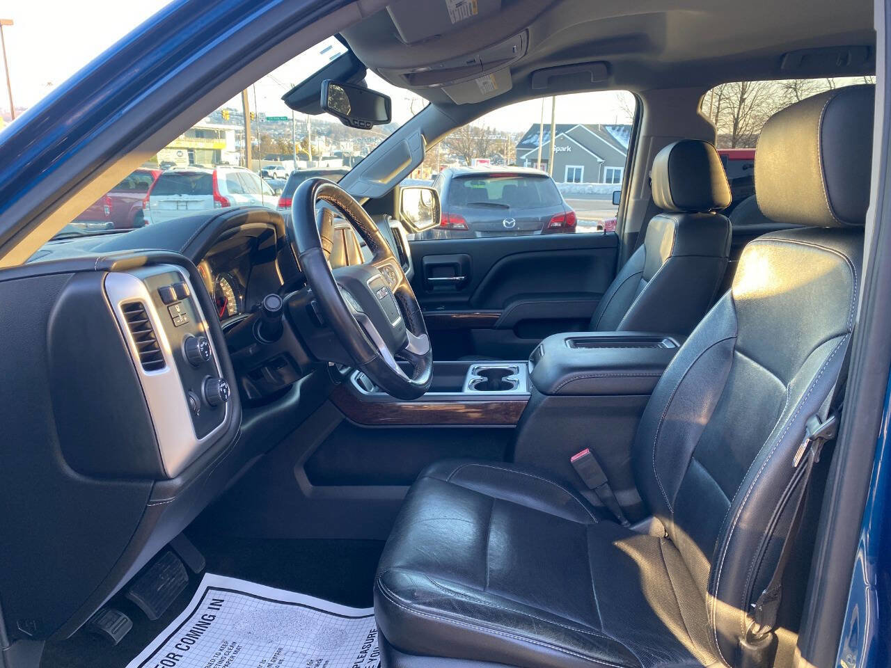 Used 2018 GMC Sierra 1500 SLT image 9