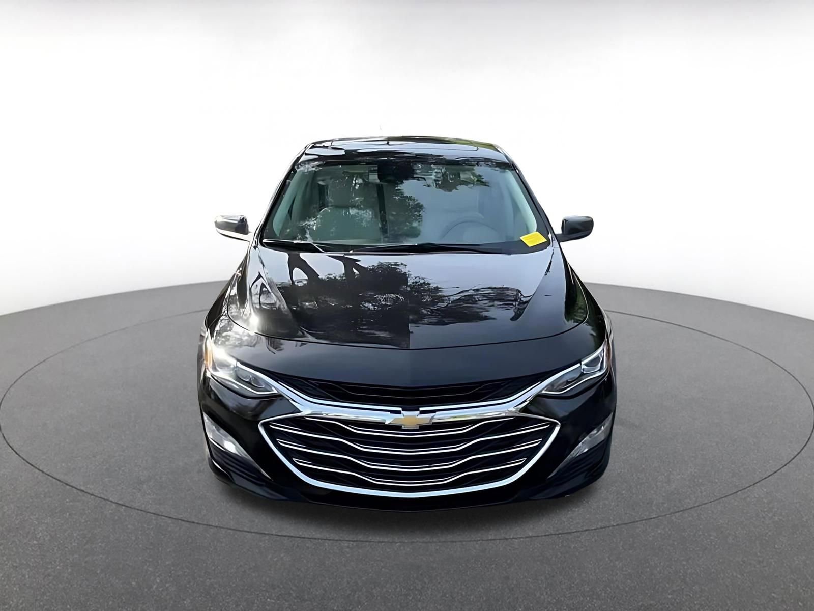 Used 2024 Chevrolet Malibu LT image 4