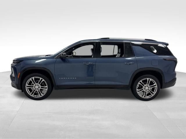 Certified 2026 Chevrolet Traverse High Country image 3