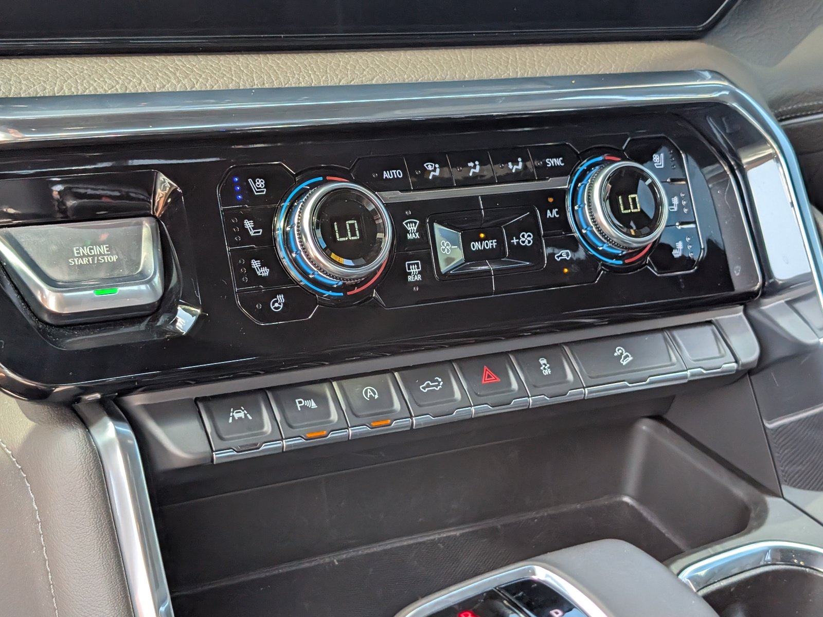 Used 2026 GMC Sierra 1500 Denali AWD/4WD image 29