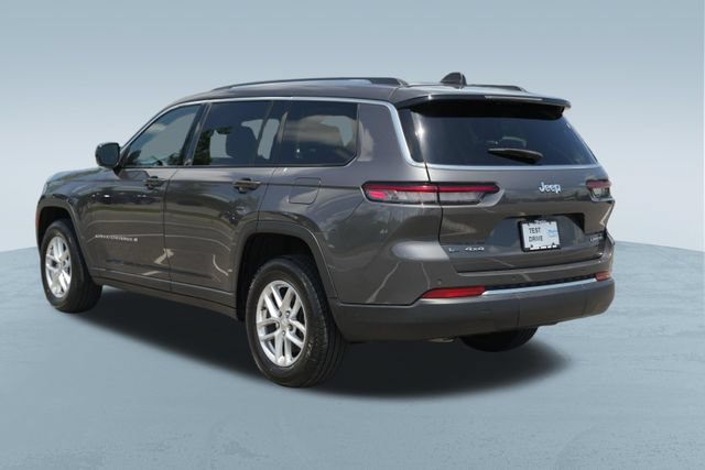 Used 2022 Jeep Grand Cherokee L Laredo w/ Luxury Tech Group I AWD/4WD image 6