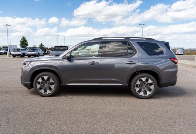 New 2026 Honda Pilot Touring image 4