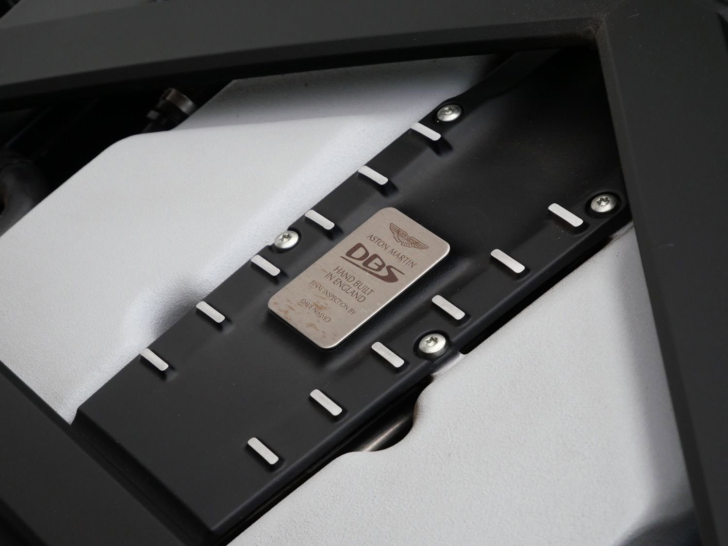 Used 2019 Aston Martin DBS Superleggera image 33