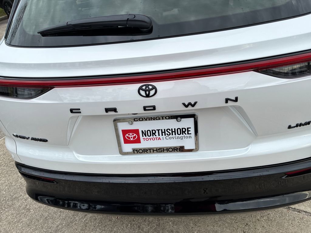 New 2026 Toyota Crown Signia image 6