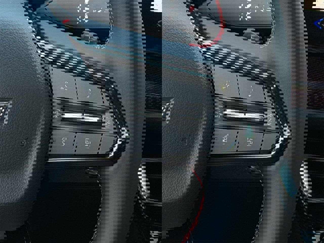 New 2026 Chevrolet Traverse RS image 14