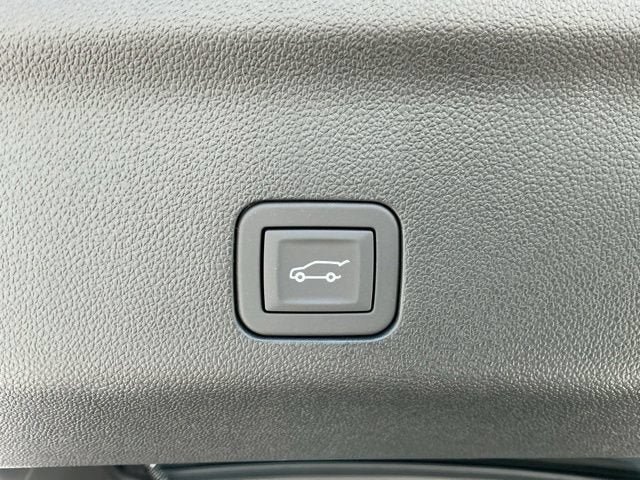 New 2026 GMC Yukon Denali Ultimate AWD/4WD image 30