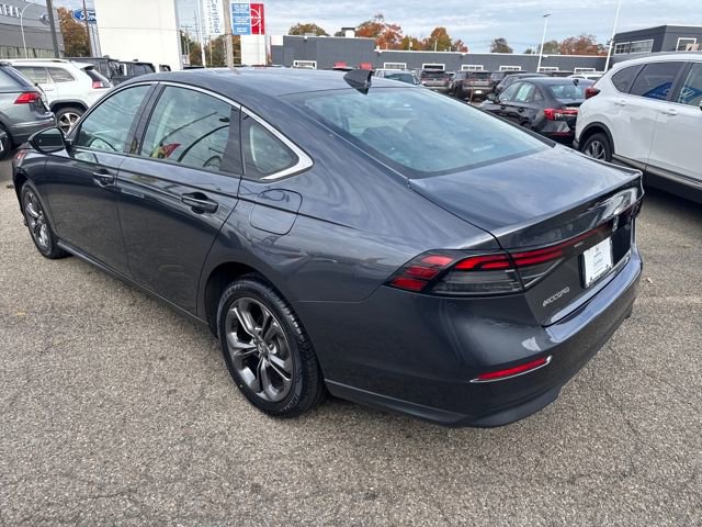 Certified 2023 Honda Accord EX image 17