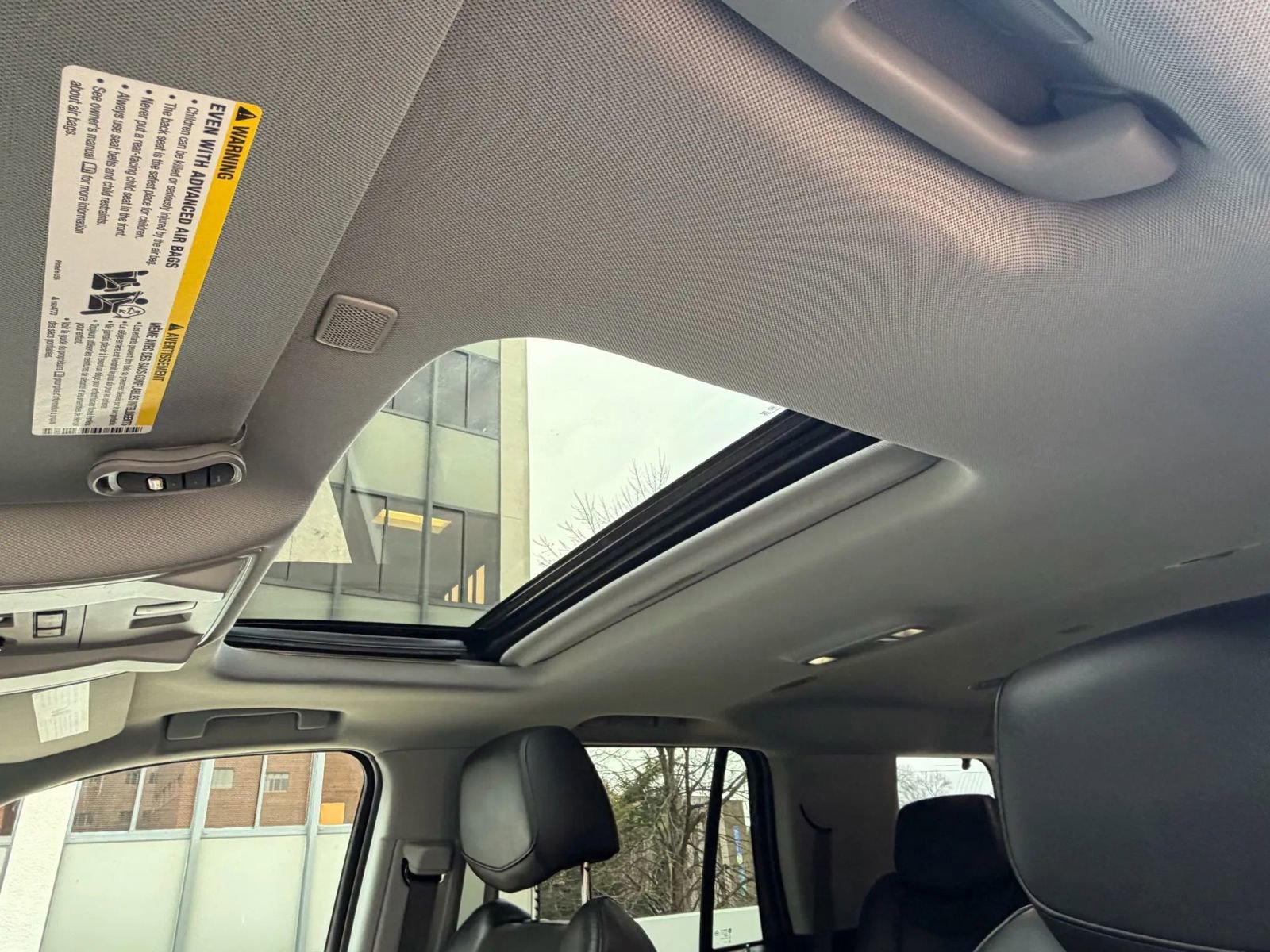 Used 2019 Cadillac Escalade Luxury image 23