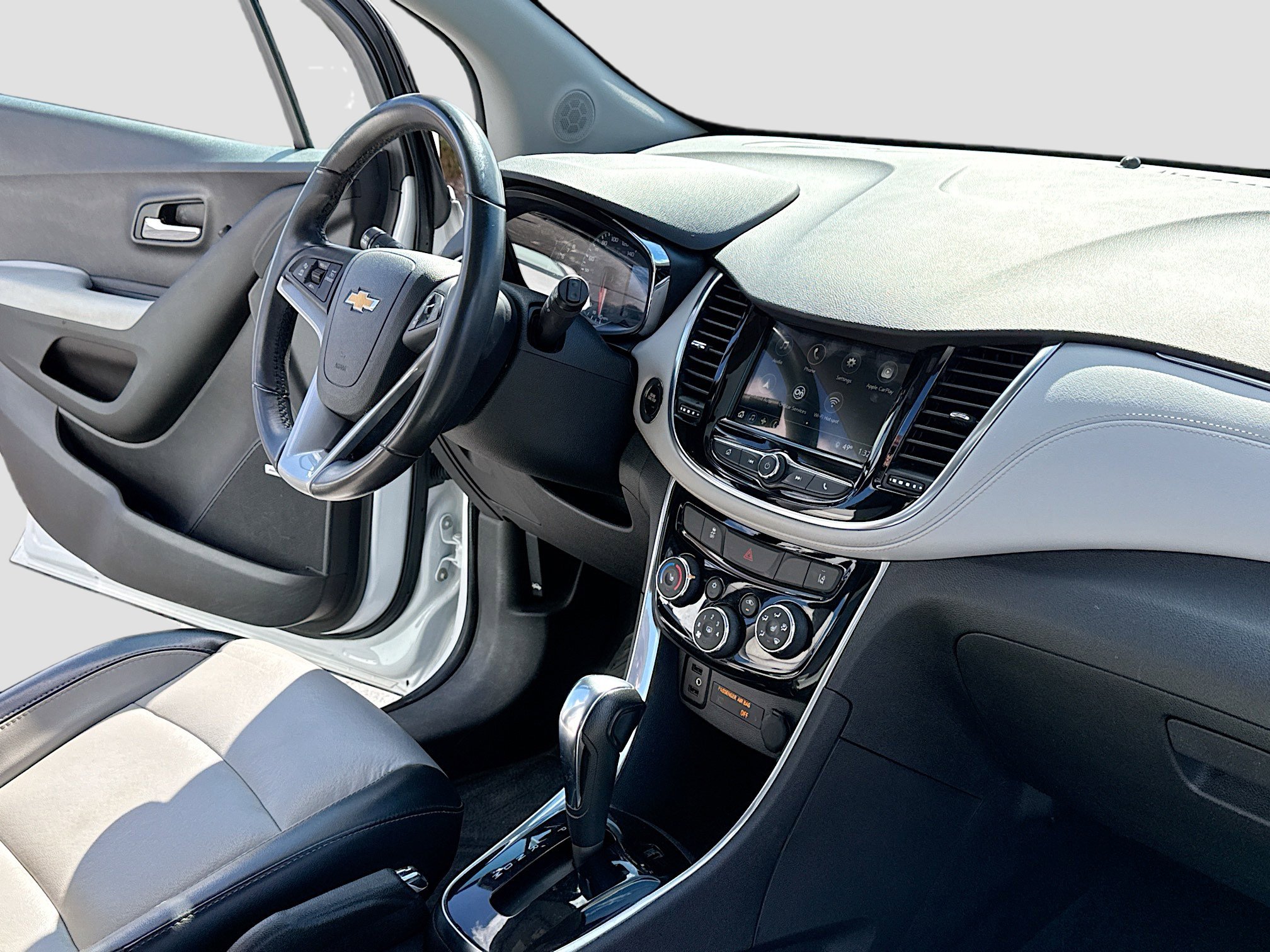 Used 2018 Chevrolet Trax Premier w/ LPO, Protection Package image 5