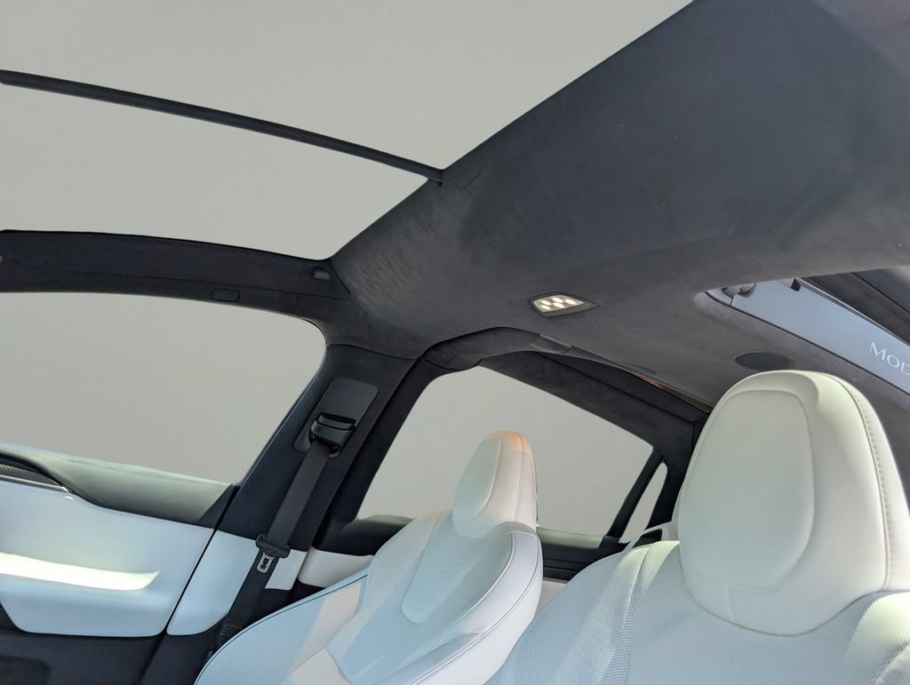 Used 2022 Tesla Model X Plaid AWD/4WD image 19