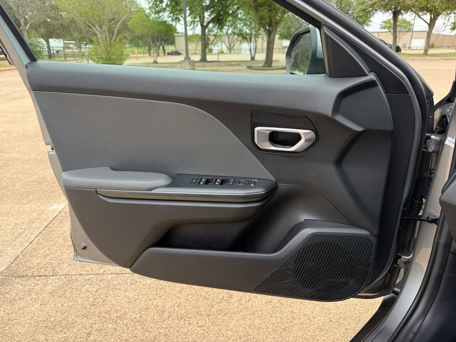 Used 2025 Kia K4 FWD image 18
