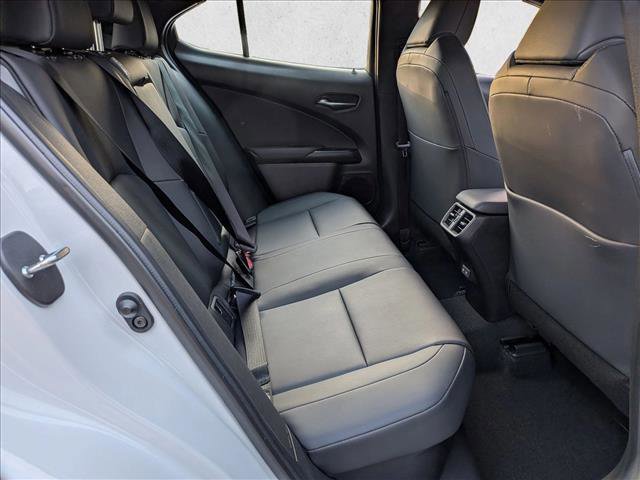 Used 2024 Lexus UX 250h F Sport image 22