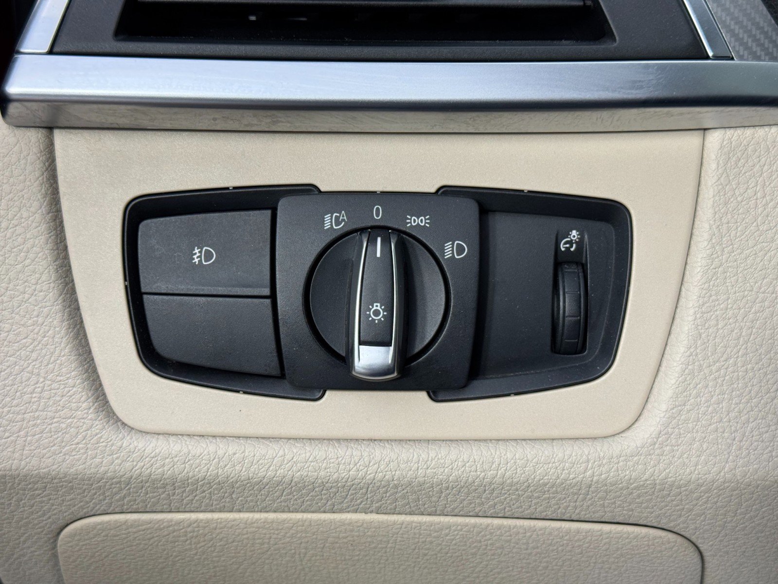 Used 2018 BMW 340i Sedan image 17