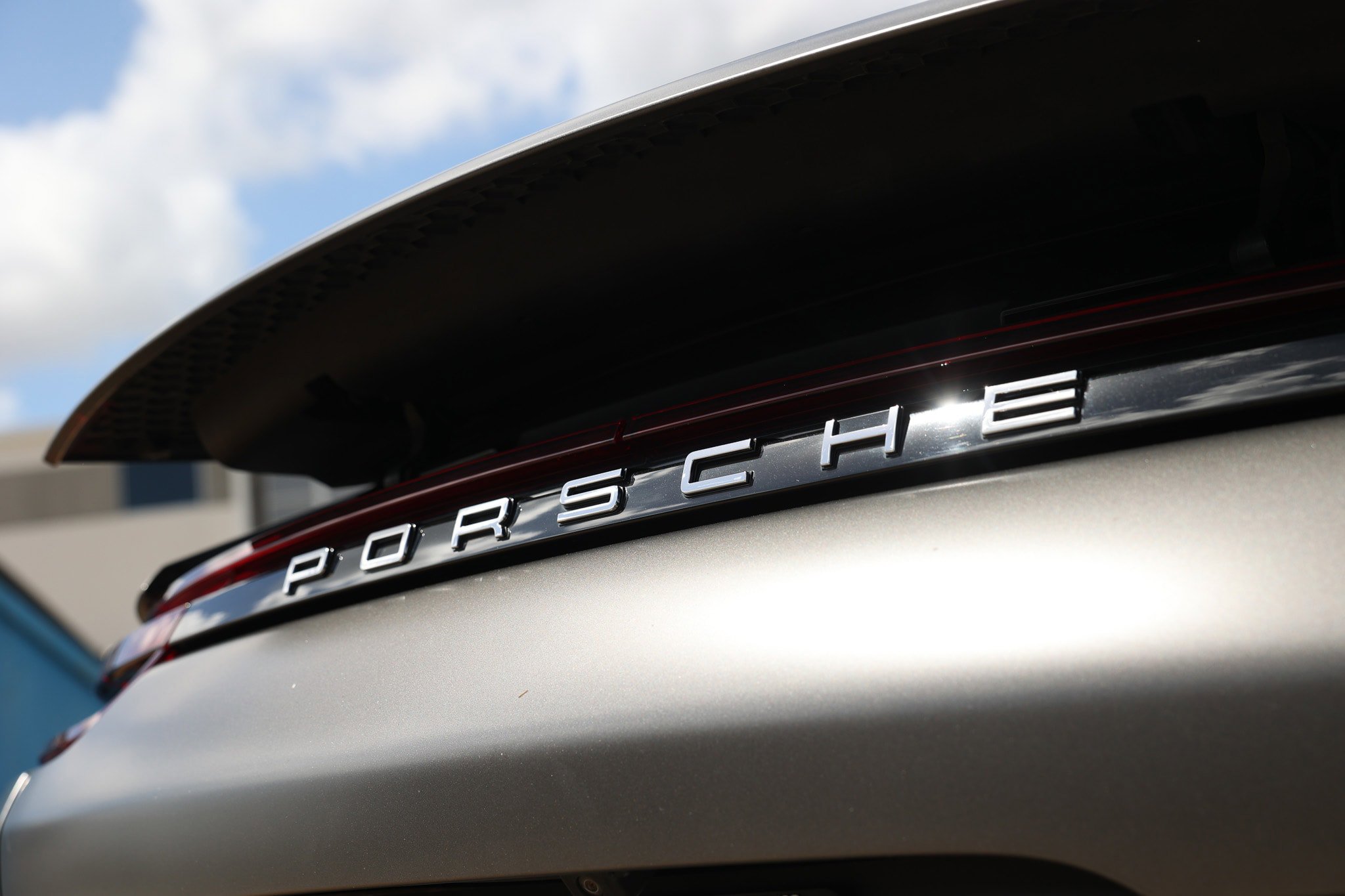 Used 2018 Porsche Panamera 4 AWD/4WD image 57