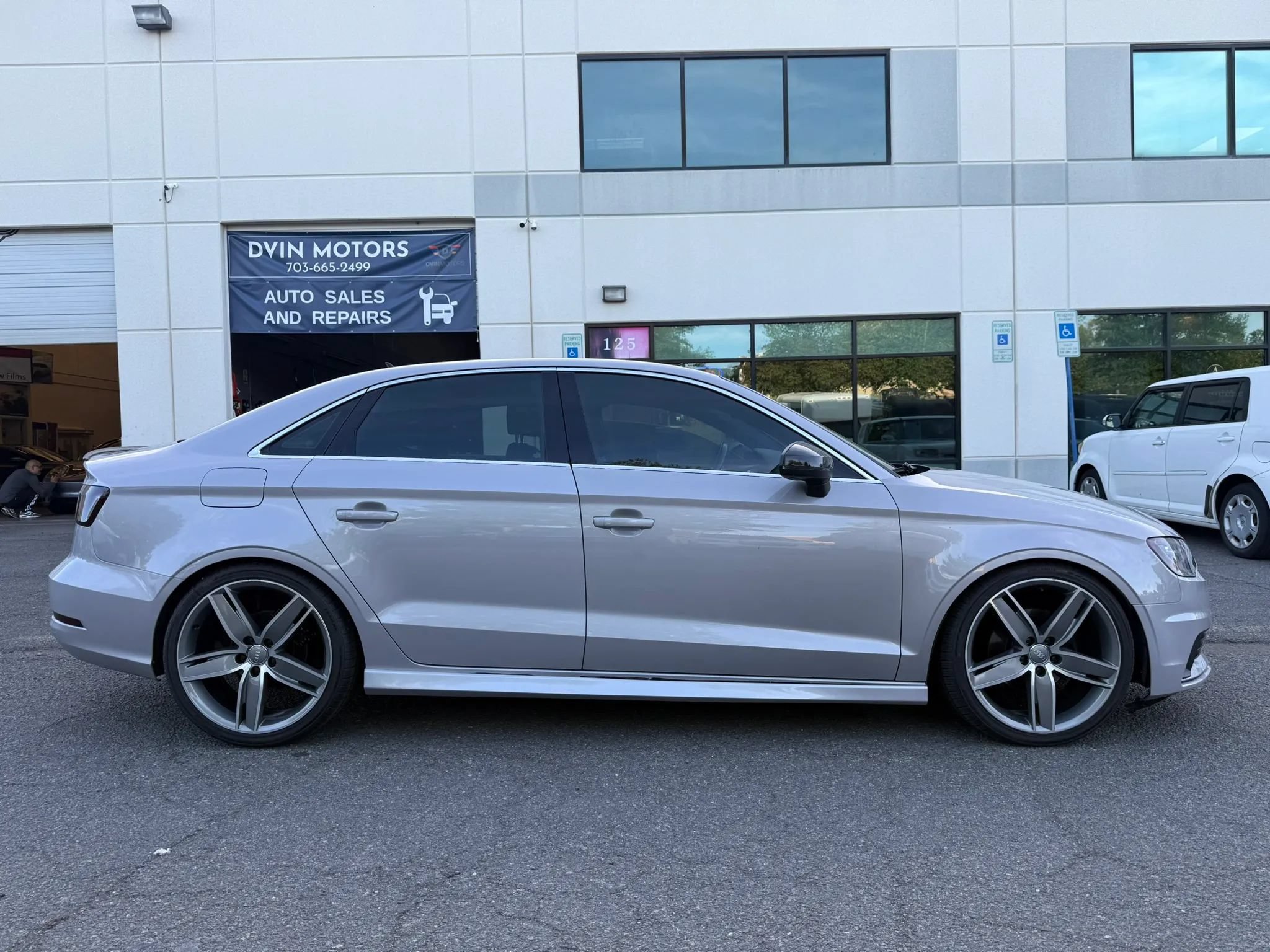 Used 2015 Audi A3 TDI Premium w/ Cold Weather Package FWD image 3