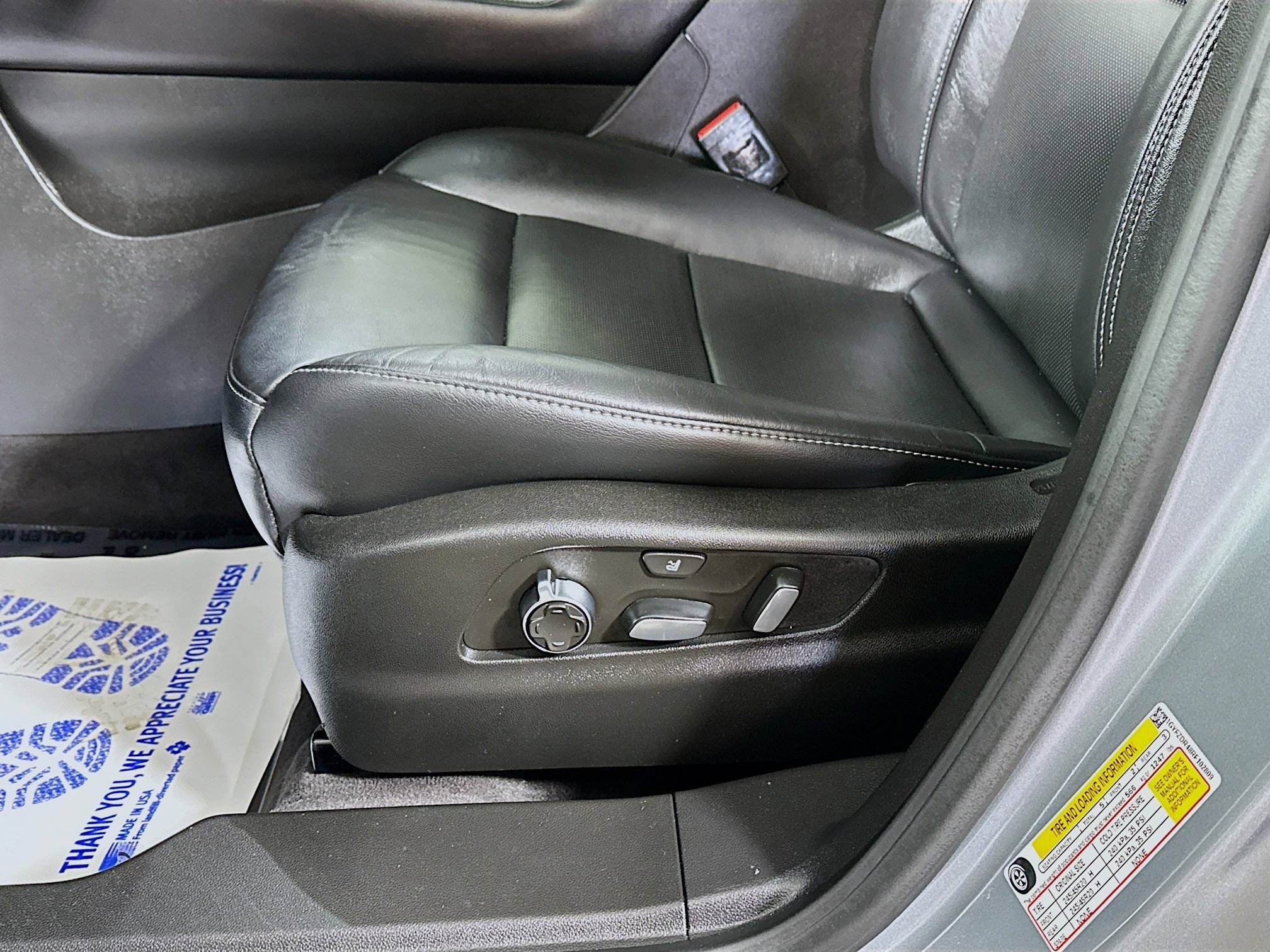 Used 2024 Cadillac XT4 Premium Luxury image 19