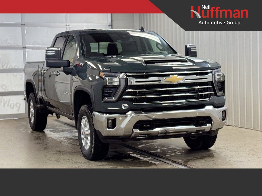 New 2026 Chevrolet Silverado 3500 LTZ w/ LTZ Premium Package