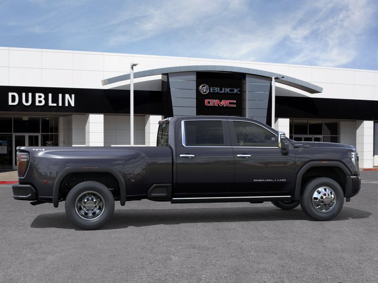 New 2026 GMC Sierra 3500 Denali Ultimate AWD/4WD image 3