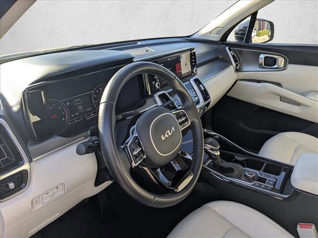 Used 2022 Kia Sorento SX image 9