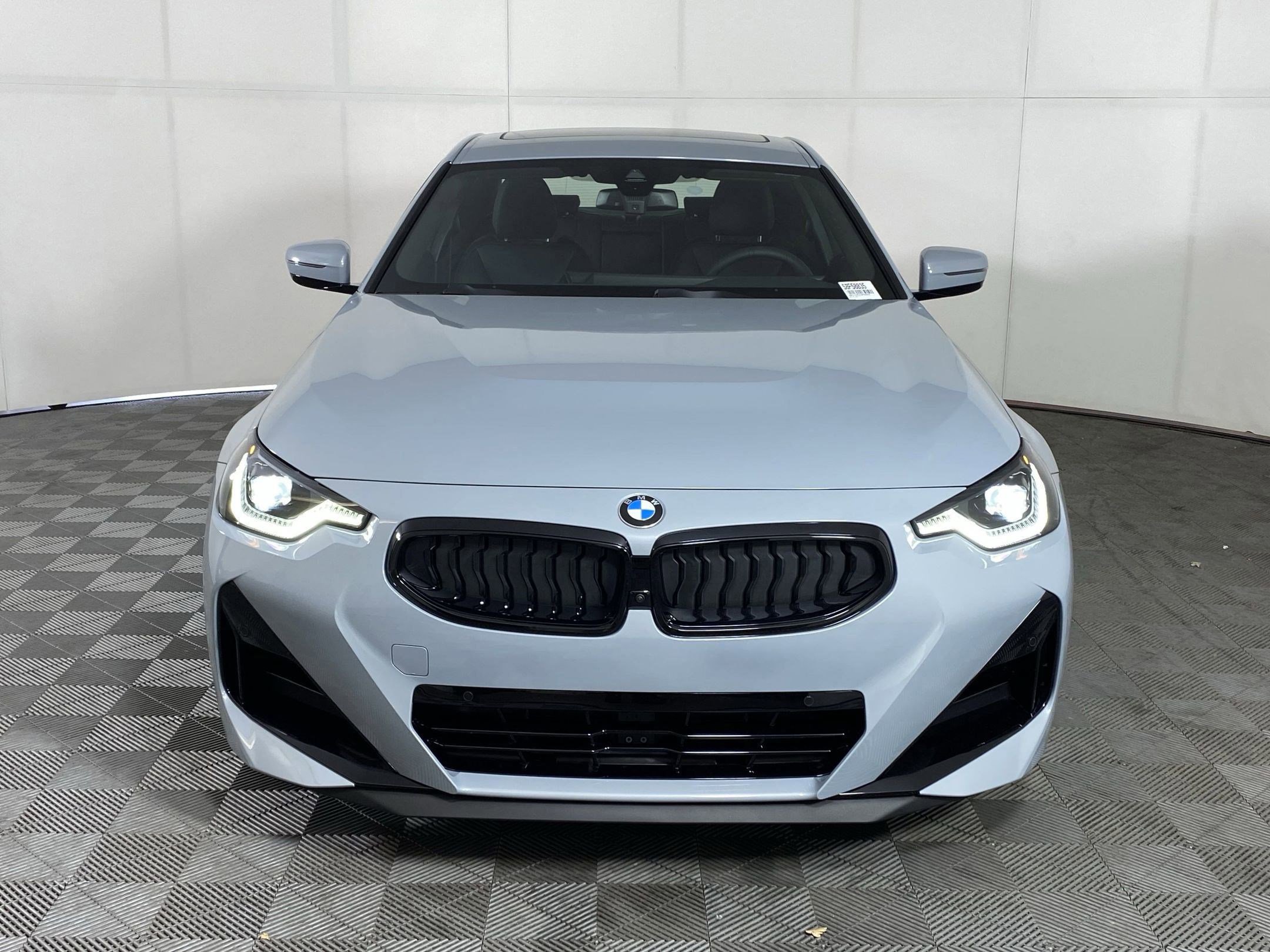 Used 2025 BMW 230i xDrive Coupe w/ M Sport Package image 5