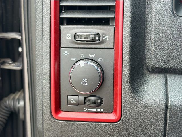 Used 2017 RAM 1500 Rebel image 31