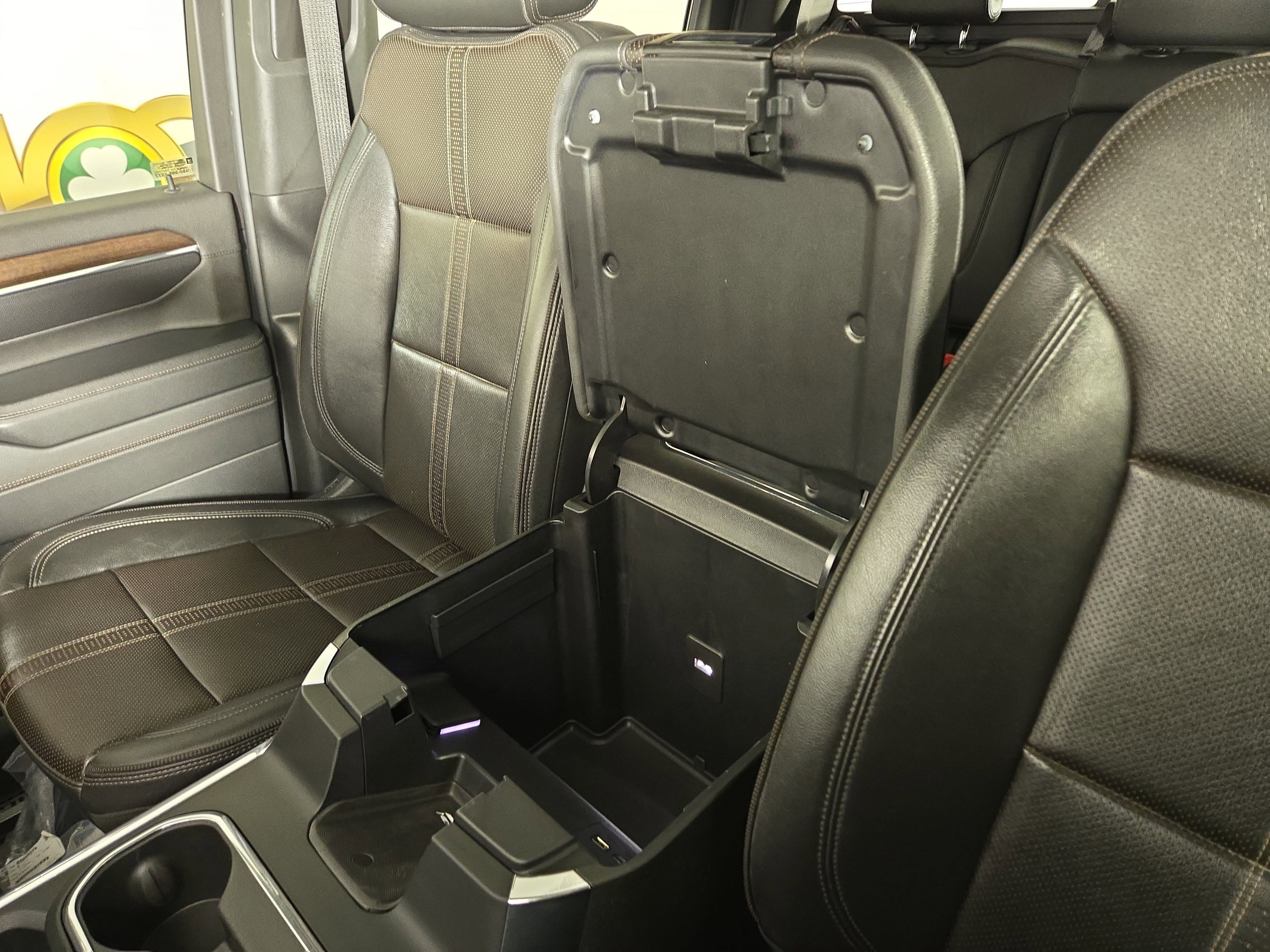 Certified 2024 Chevrolet Silverado 3500 High Country w/ High Country Premium Package image 29