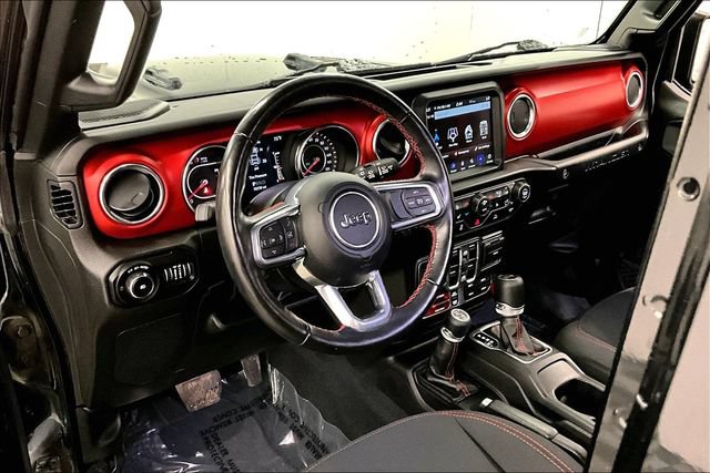 Used 2022 Jeep Wrangler Unlimited Rubicon w/ Dual Top Group AWD/4WD image 15
