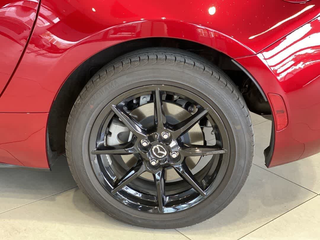 Used 2023 MAZDA MX-5 Miata Sport RWD image 13