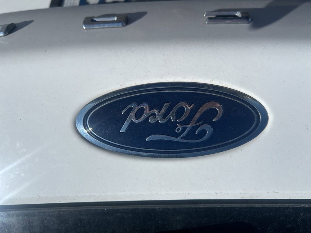 Used 2020 Ford Escape SE image 29