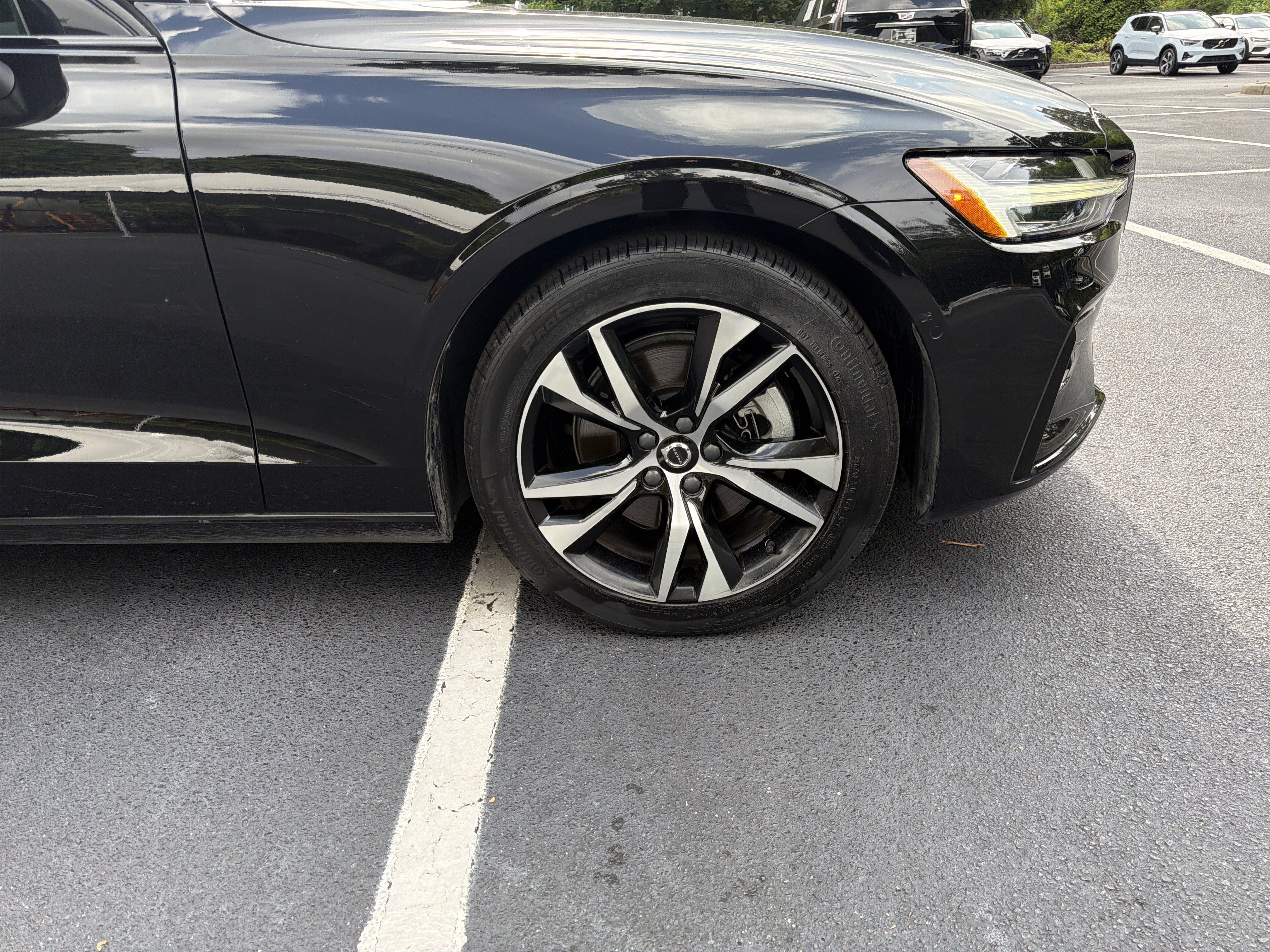 Certified 2025 Volvo S60 B5 Plus FWD image 13