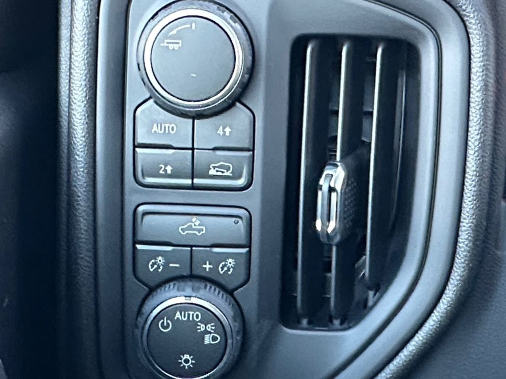 New 2026 Chevrolet Silverado 1500 Custom image 18