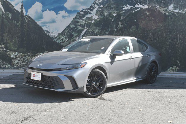 Certified 2025 Toyota Camry SE AWD/4WD image 6