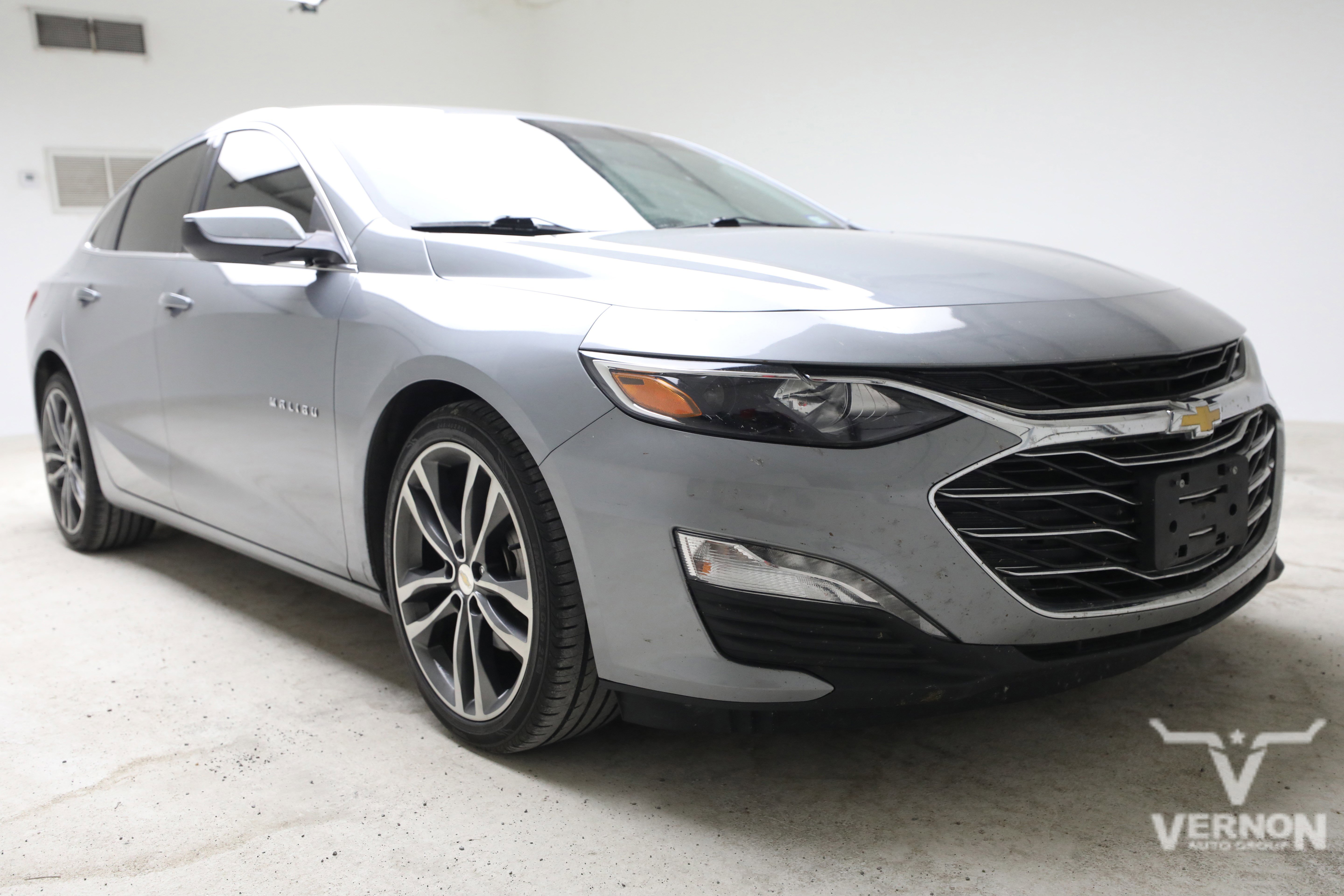 Used 2023 Chevrolet Malibu LT FWD image 1