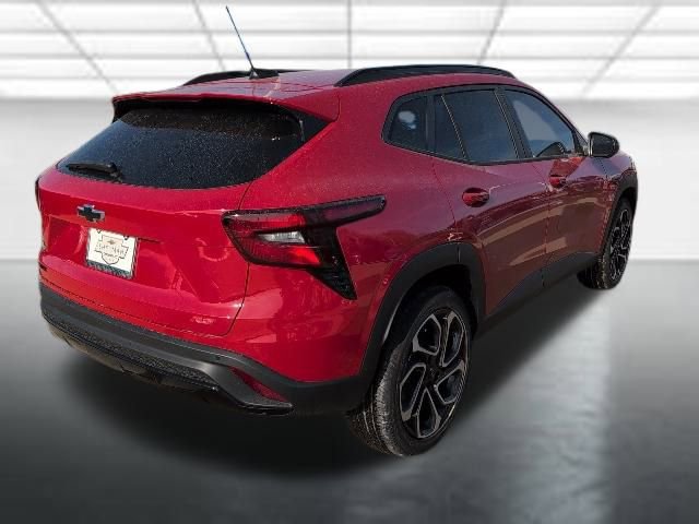 Certified 2026 Chevrolet Trax RS w/ Sunroof Package image 30