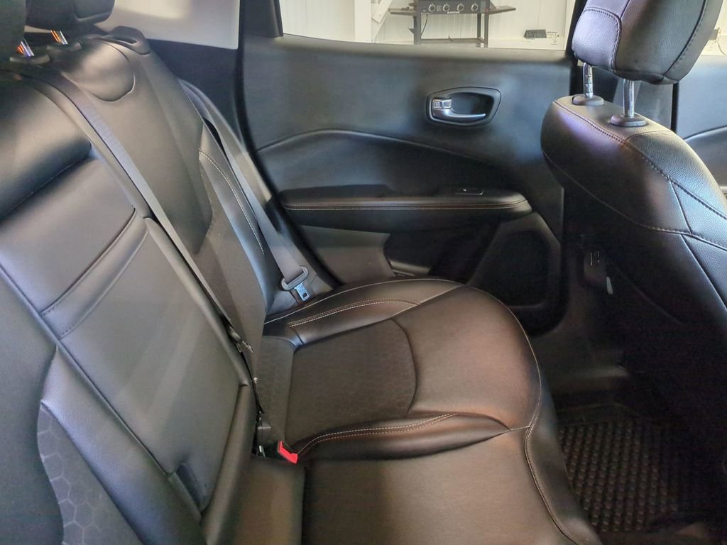 Used 2020 Jeep Compass Latitude w/ Cold Weather Group image 34
