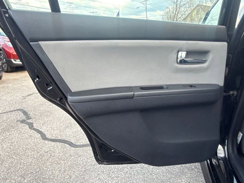 Used 2012 Nissan Sentra 2.0 SR w/ Special Edition Pkg image 13