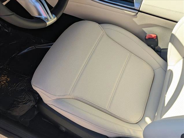 New 2026 Mercedes-Benz C 300 Sedan image 4