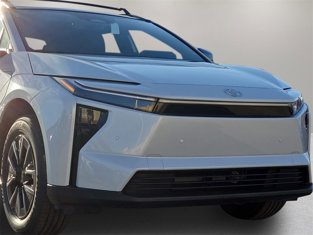 New 2026 Toyota bZ XLE Plus image 8