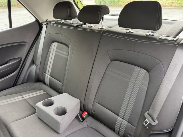 Used 2024 Hyundai Venue SEL image 23